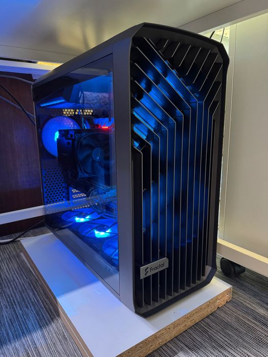 PC AMD Threadripper 32-core - 128 GB - 1TB SSD - Radeon 6900 XT
