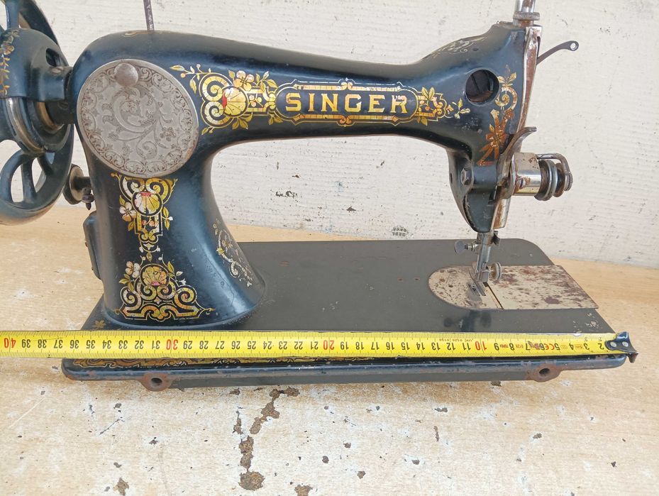 Stara maszyna do szycia - Singer - nr 099325