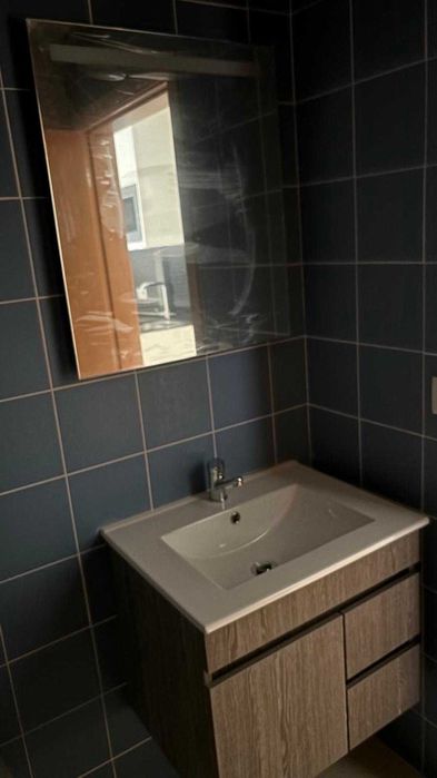 Arrendamento  T0 - em rua Padre Costa, 465