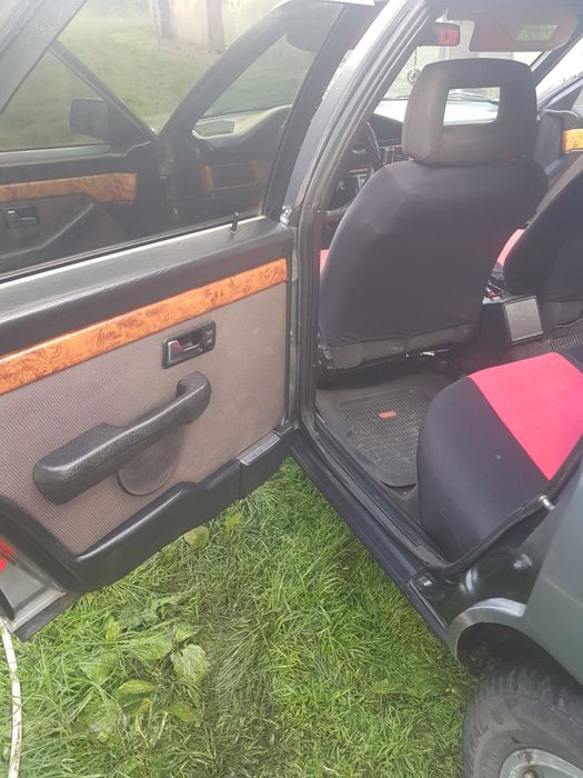 Ауді 100 універсал