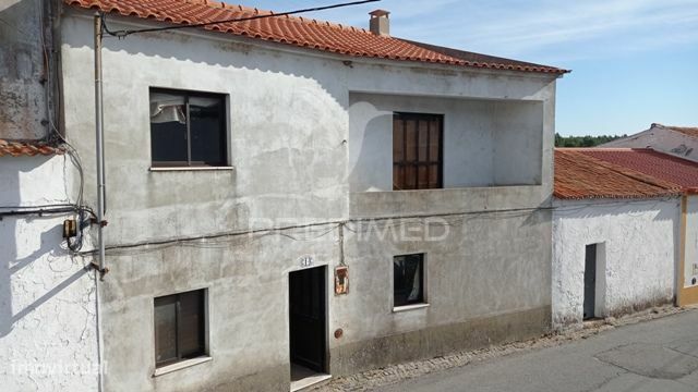 Casa em construção Monte da Pedra, Crato