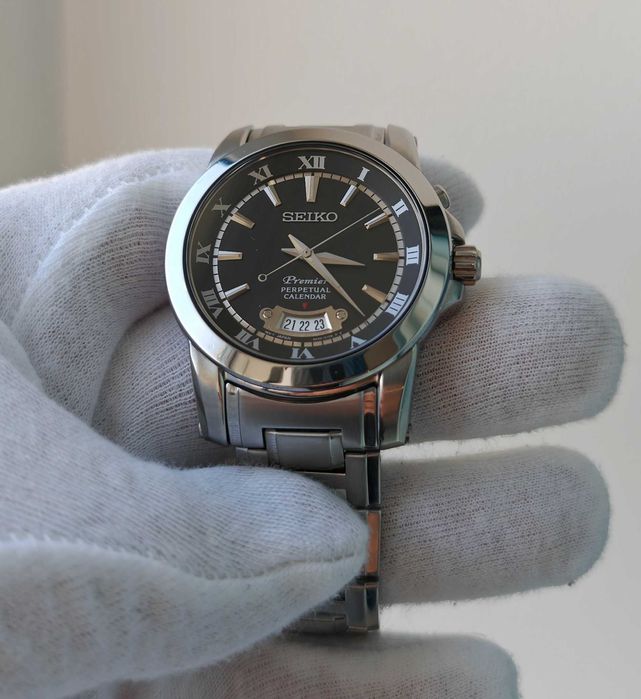 Чоловічий годинник Seiko Premier Perpetual Calendar Sapphire 41mm 100m