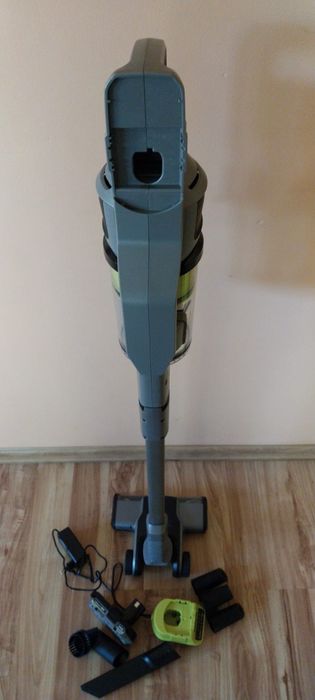 RYOBI odkurzacz RSVS18-1C20G