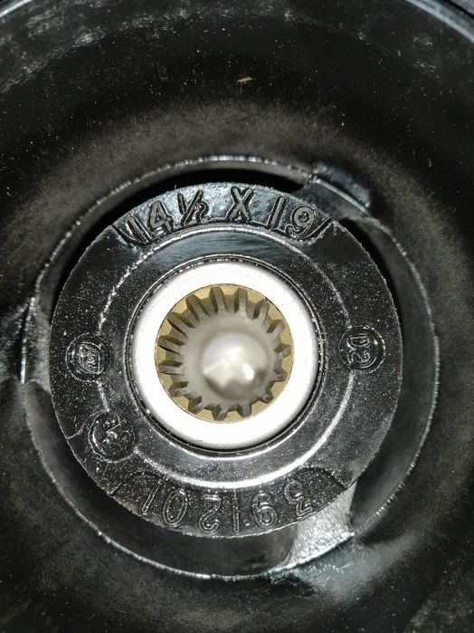 Śruba napędową Alu Johnson