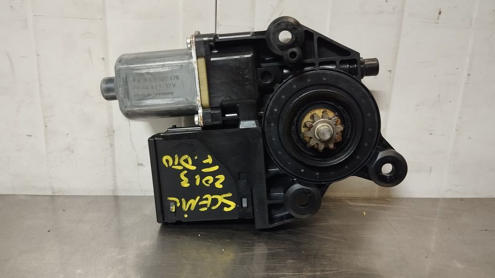 Motor Vidro Frente Direito RENAULT GRAND SCÉNIC III - 807302741R
