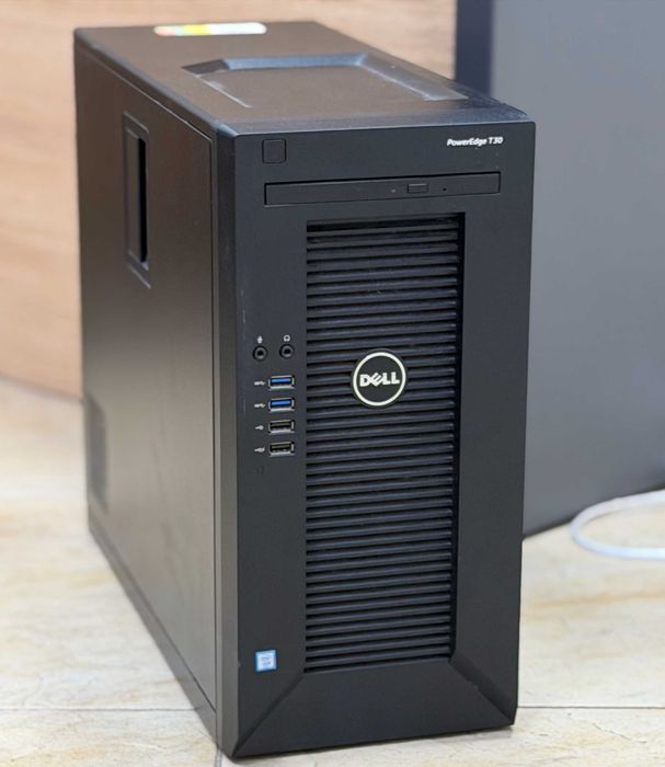 Serwer Dell PowerEdge T30 32GB RAM Intel Xeon WINDOWS