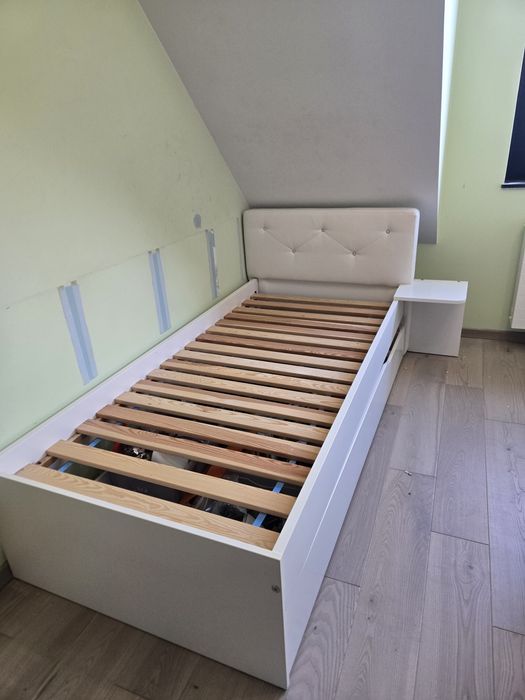 Łóżko Meblik Fashion 90 cm z szufladą i materacem