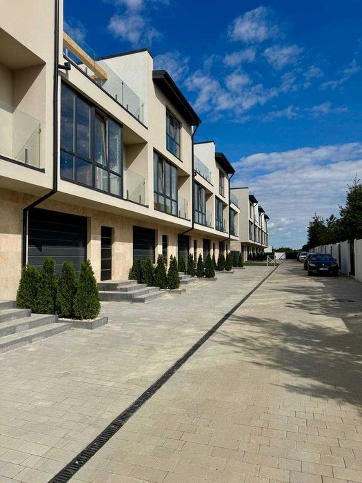 Котедж – британська якість у передмісті Львова с. Сокільники