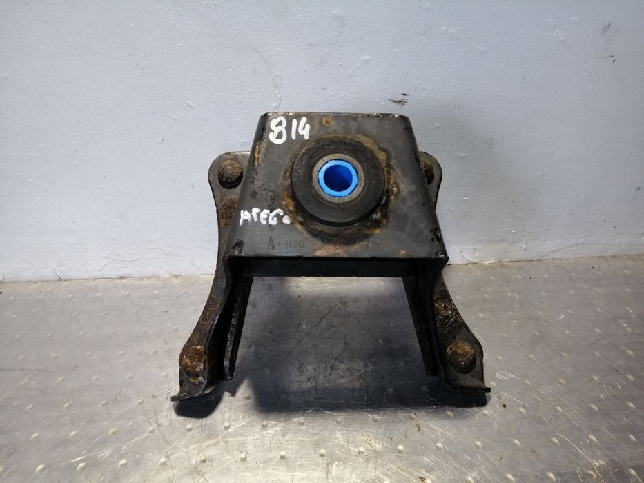 Uchwyt tylnego stabilizatora mercedes atego