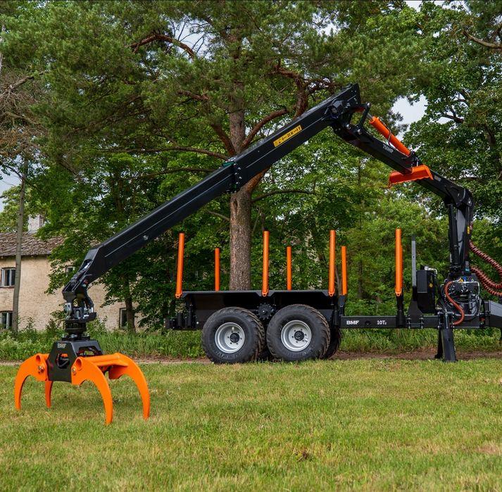 Żuraw HDS BMF 720 do Przyczepa Leśna Zrywkowa BMF 10T2 BMF 12T2Pro 8T2