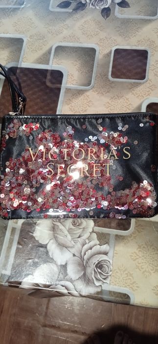 Косметичка  новая