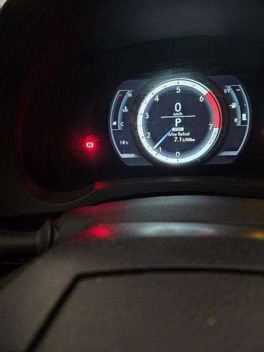 Vendo Lexus is300h — photo 5