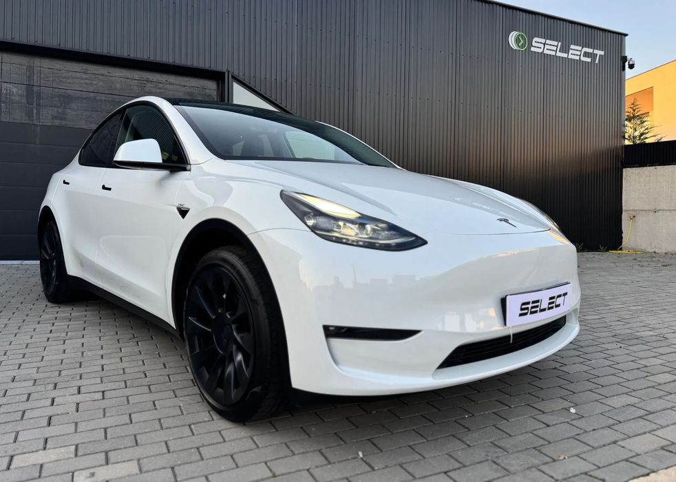 Tesla Model Y Long Range Dual Motor AWD