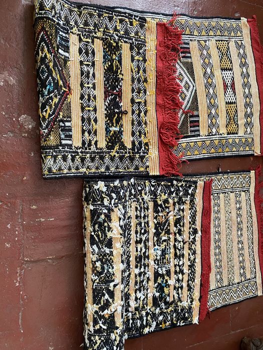 2 tapetes quilim berbere Marrocos