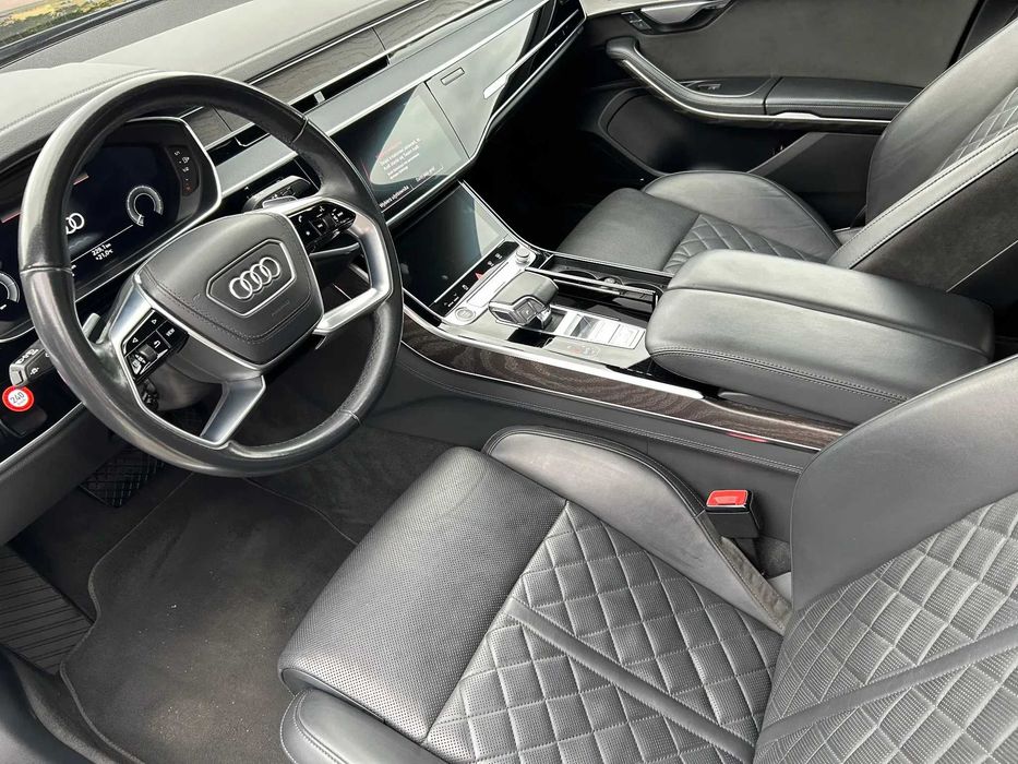 Audi A8 60 TFSI e Quattro Tiptronic