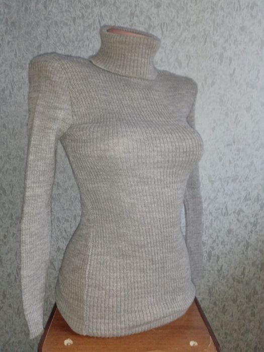 Нові теплі жіночі гольфи