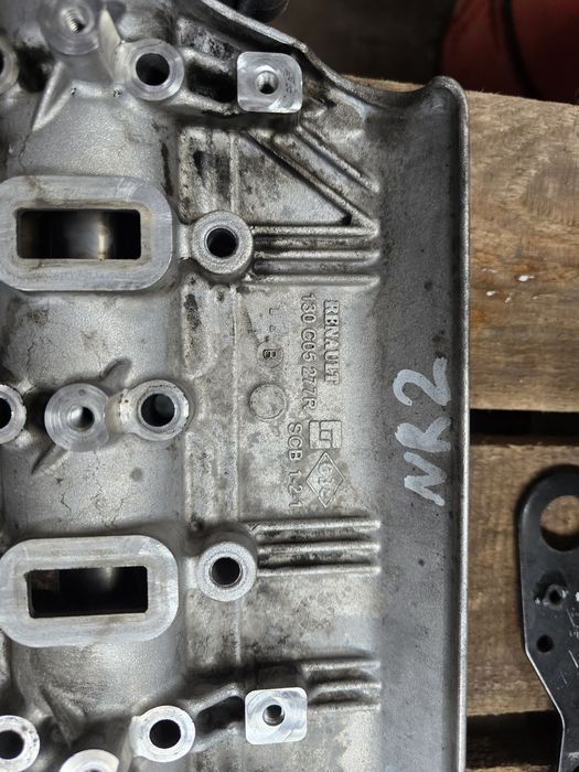 Głowica  Trafic Vivaro B  kompletna  po regeneracja