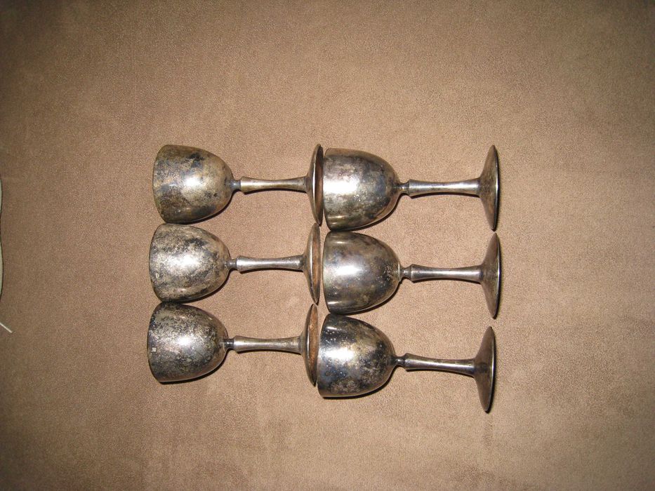 Kieliszki posrebrzane z PRL, met 1