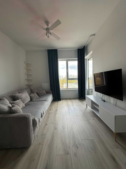 Bezpośrednio: 2 pokoje 53m2 | Włochy | Garaż | Loggia