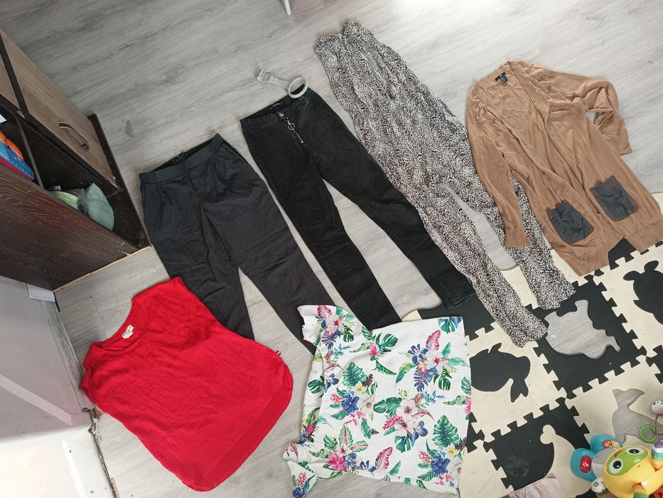 Paka ubrań damskich w rozmiarze S