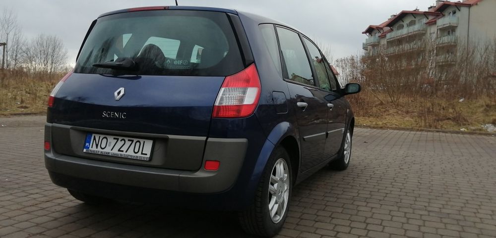 Renault Scenic 2  1.6 16V benzyna 2005 rok