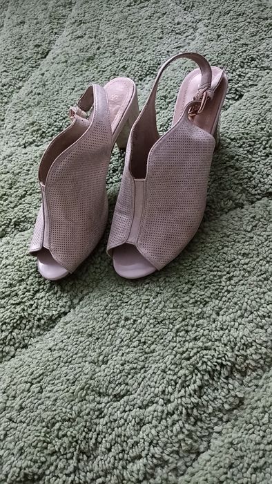 Pantofle letnie na szeroką stopę rozmiar 39