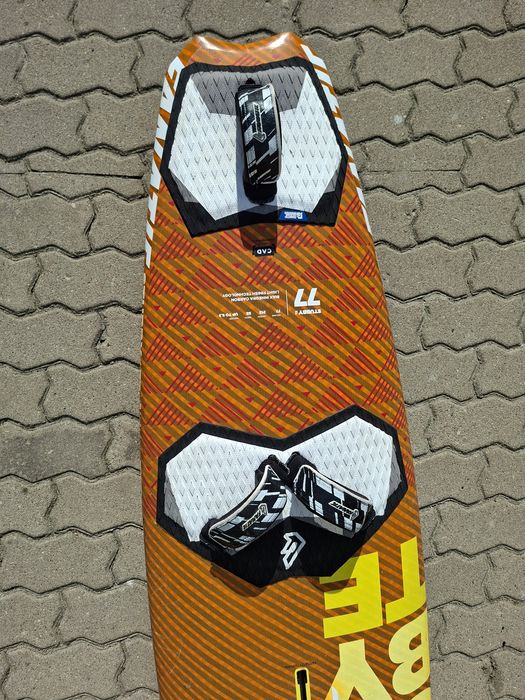 Deska windsurfingowa Fanatic Stubby 77