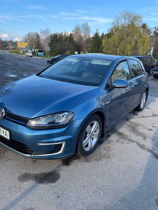 Продам E-Golf 2015