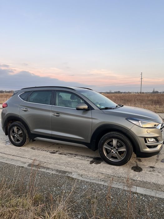 Hyundai Tucson 1wlasciciel Premium 2.0 CRDI 8bieg    4WD Panorama dach
