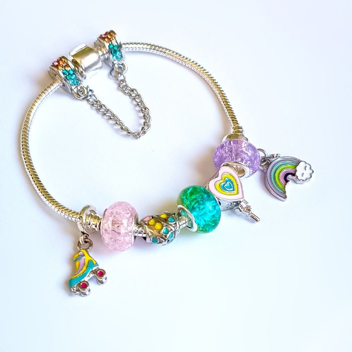 Bransoletka charms Rainbow high