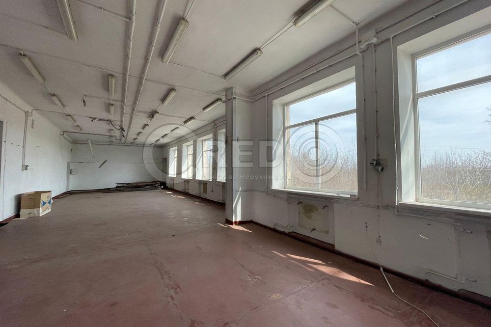 Продаж окремо розташованої будівлі (район Фрунзе).