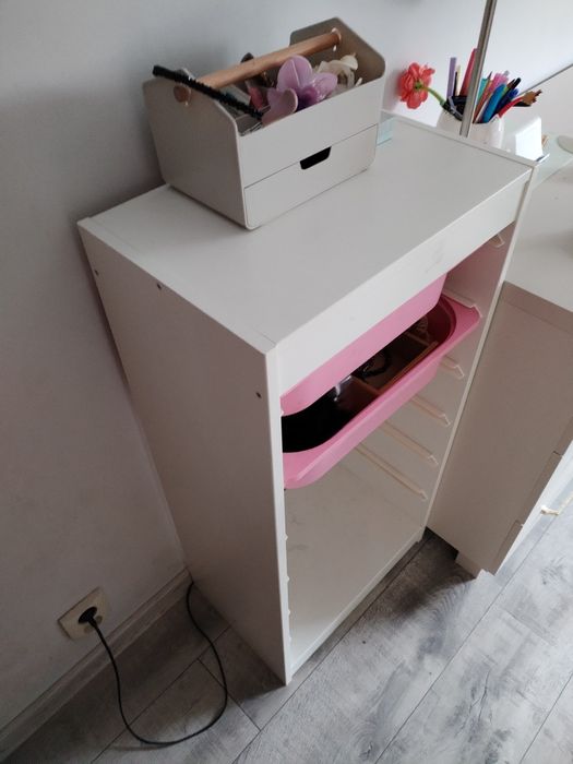 Szafka Ikea na akcesoria