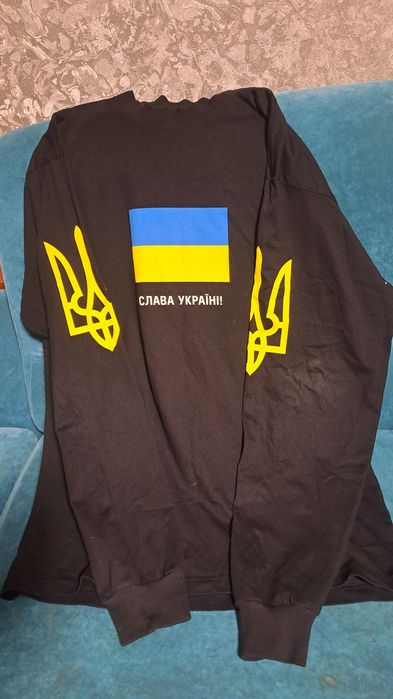 Balenciaga x UNITED24 лонгслив кофта Слава Україні M оригинал