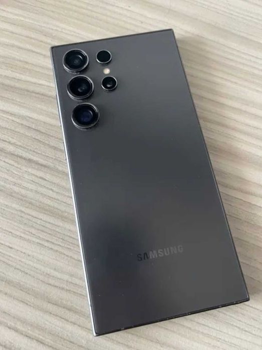 Samsung S24 Ultra 256Gb (4 meses de uso, como novo)