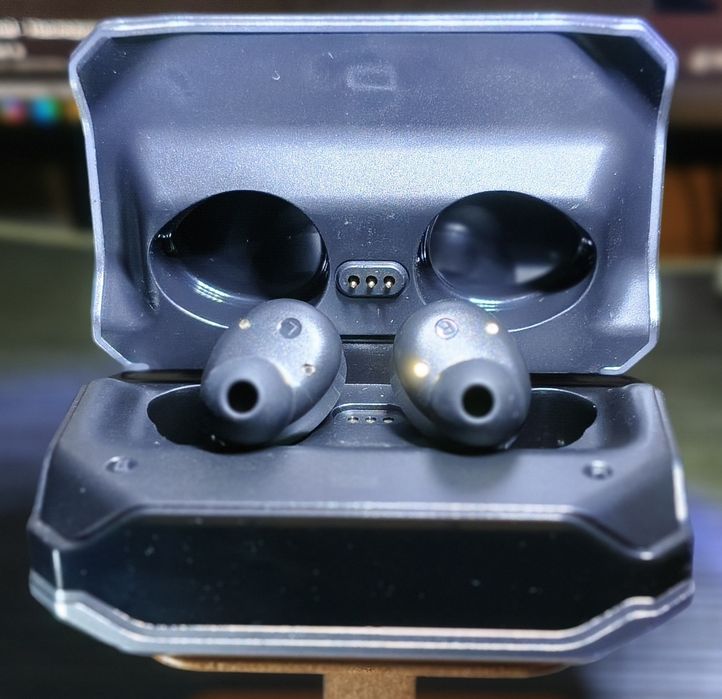 Bluetooth Наушники / Беспроводные / TWS