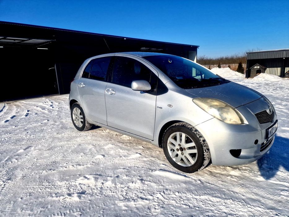 Toyota Yaris 1.4 90 km