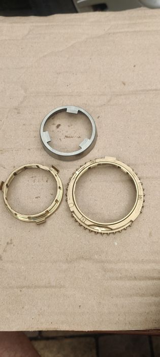 Кольцо синхронизатора 1/2 передача