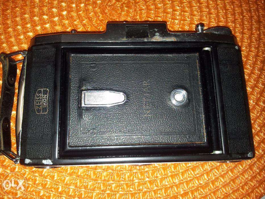 Maquina fotografica Zeiss Ikon Nettar 517/2 (1951)