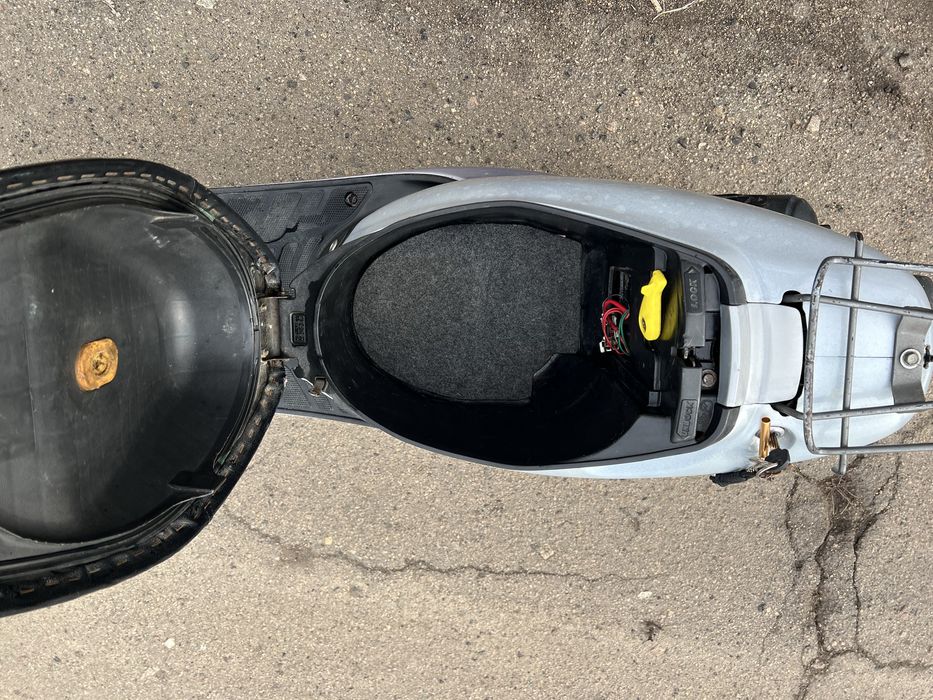 Продам мопед Honda Dio AF35