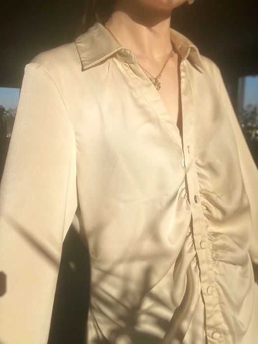 MSCH Copenhagen – Luksusowa Koszula Ecru ze Złotym Połyskiem – L  M