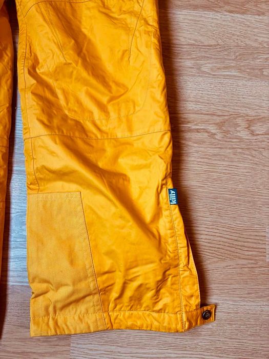 Лижний комбінезон