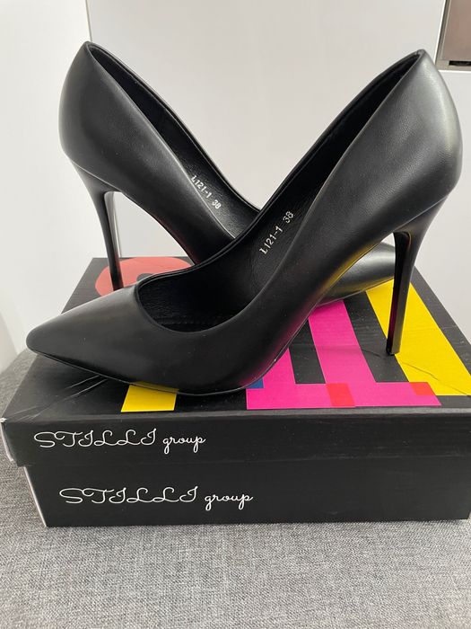 Новые чёрные туфли