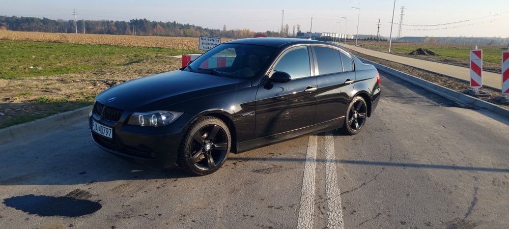 BMW E90 320i 150km