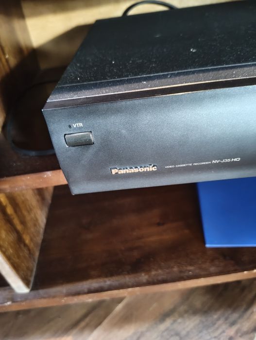Magnetowid VHS Panasonic retro.