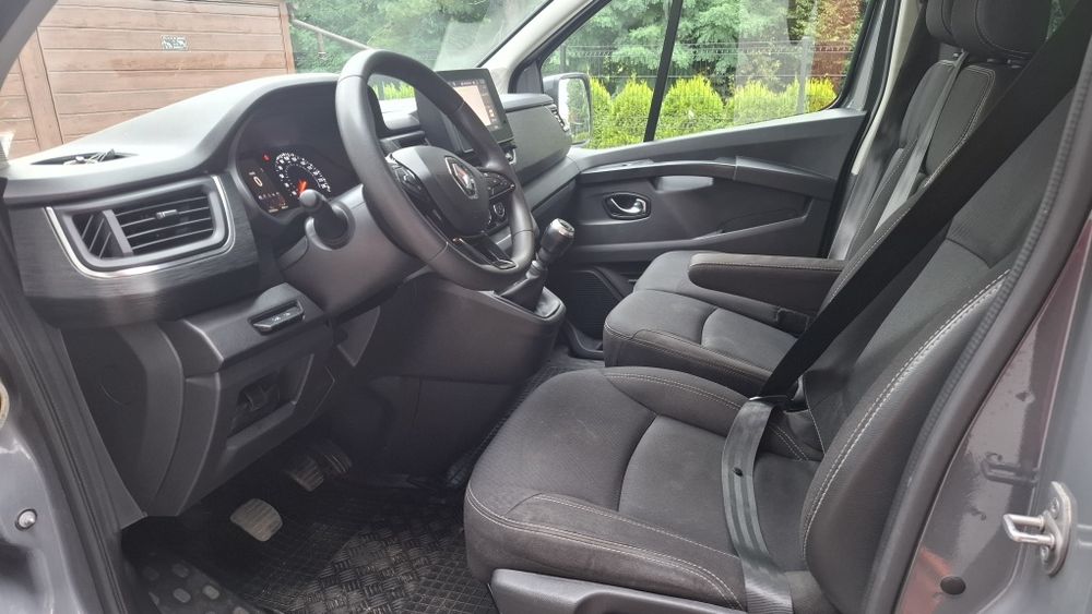 Renault trafik long