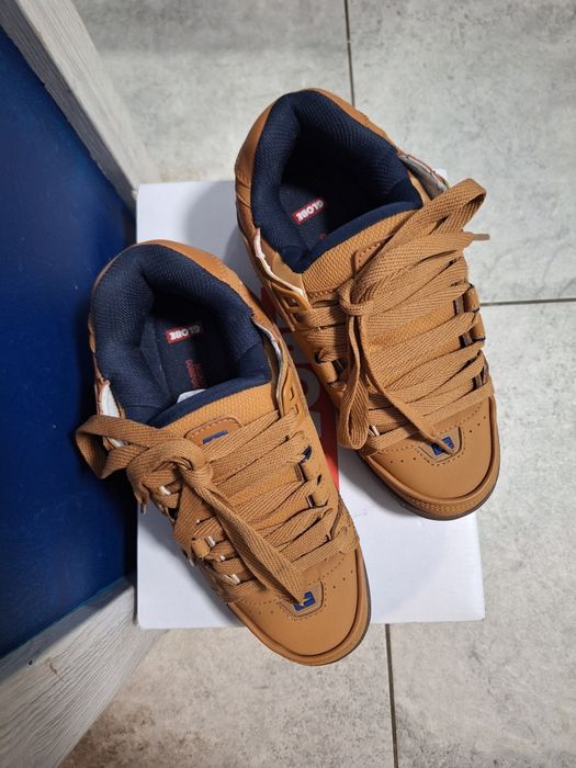 Buty globe unisex