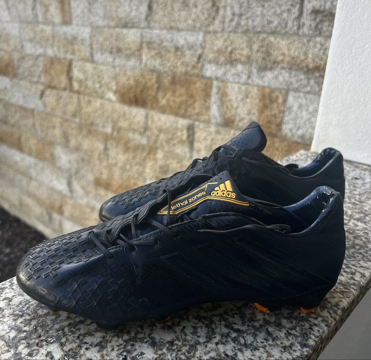 Botas de futebol Adidas Predator