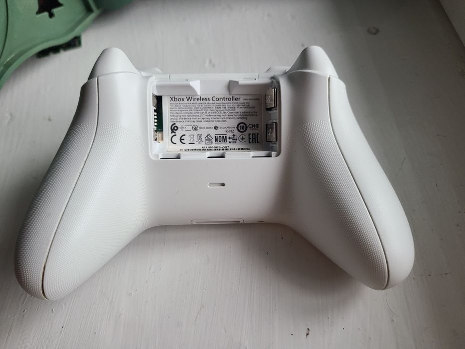 Продам диск Mortal Combat 1 для Xbox Series X