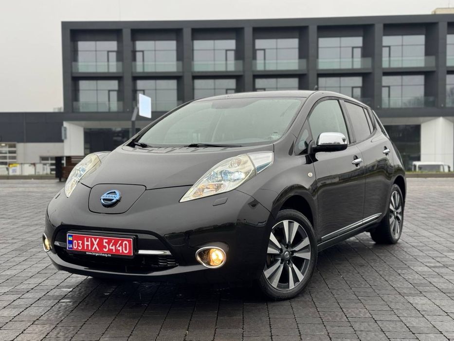Nissan Leaf Tekna 24 kWh 11/12 Електро Авто