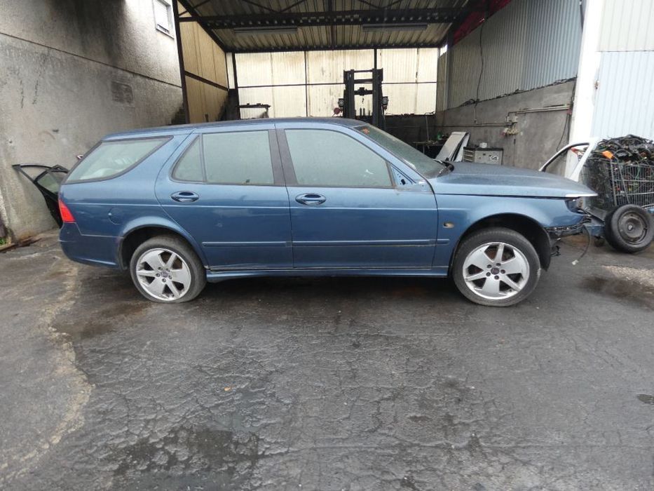 Saab 9-5 de 2005 para peças